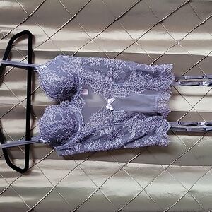 EUC- RARE Find Victoria’s Secret Push-up Underwire Boustier w/Garters